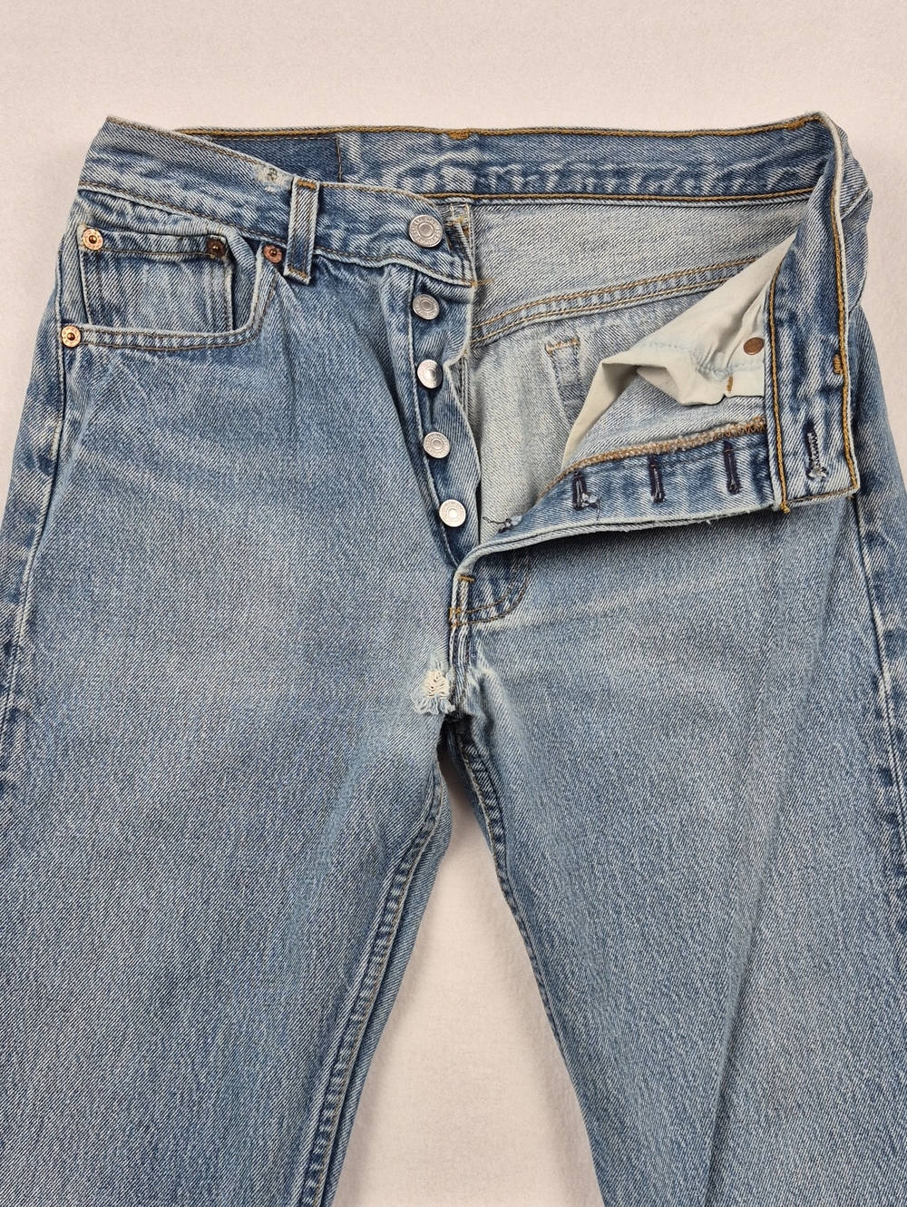 intage 1995 Levis 501xx Jeans 30x36 Valencia St Factory 555 Made in USA Distress